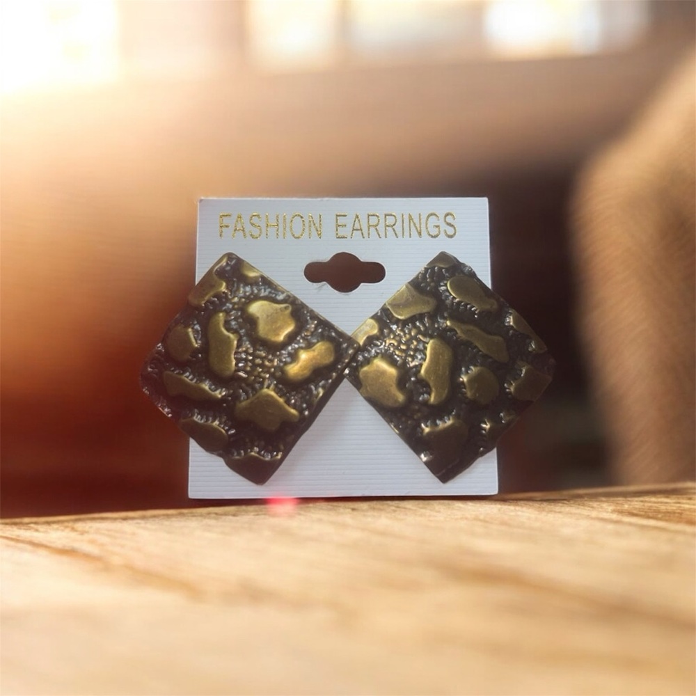 Elegant Black and Gold Earrings